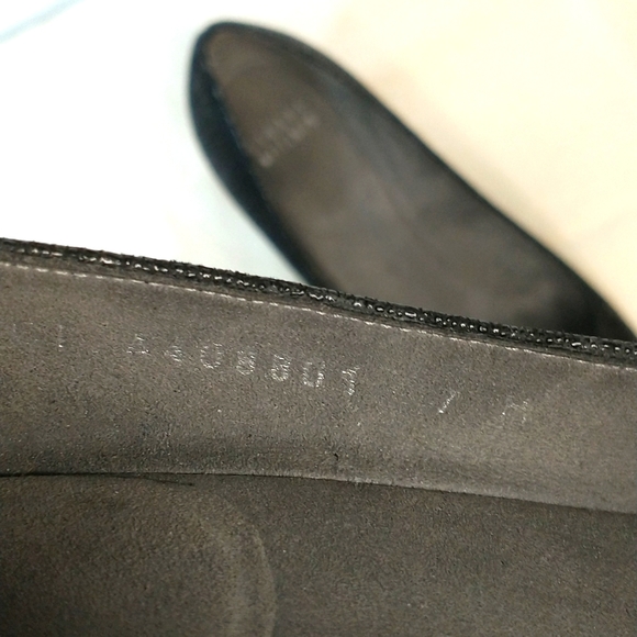 Final price drop. Stuart Weitzman EUC SZ 7 black leather (suede lined) wedges. - Picture 7 of 7